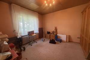 RESERVIERT!Charmanter Bungalow mit Garten in ruhiger Lage von Berlin-Rudow – Die vollständige Adresse der Immobilie erhältst du vom Anbieter., 12353 Gropiusstadt, Berlin – Vorschaubild 6