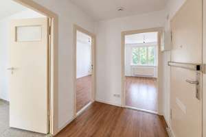 Erste eigene Wohnung mit Gestaltungsspielraum – Lichtenrader Straße 35a, 12049 Neukölln (Ortsteil), Berlin – Vorschaubild 1