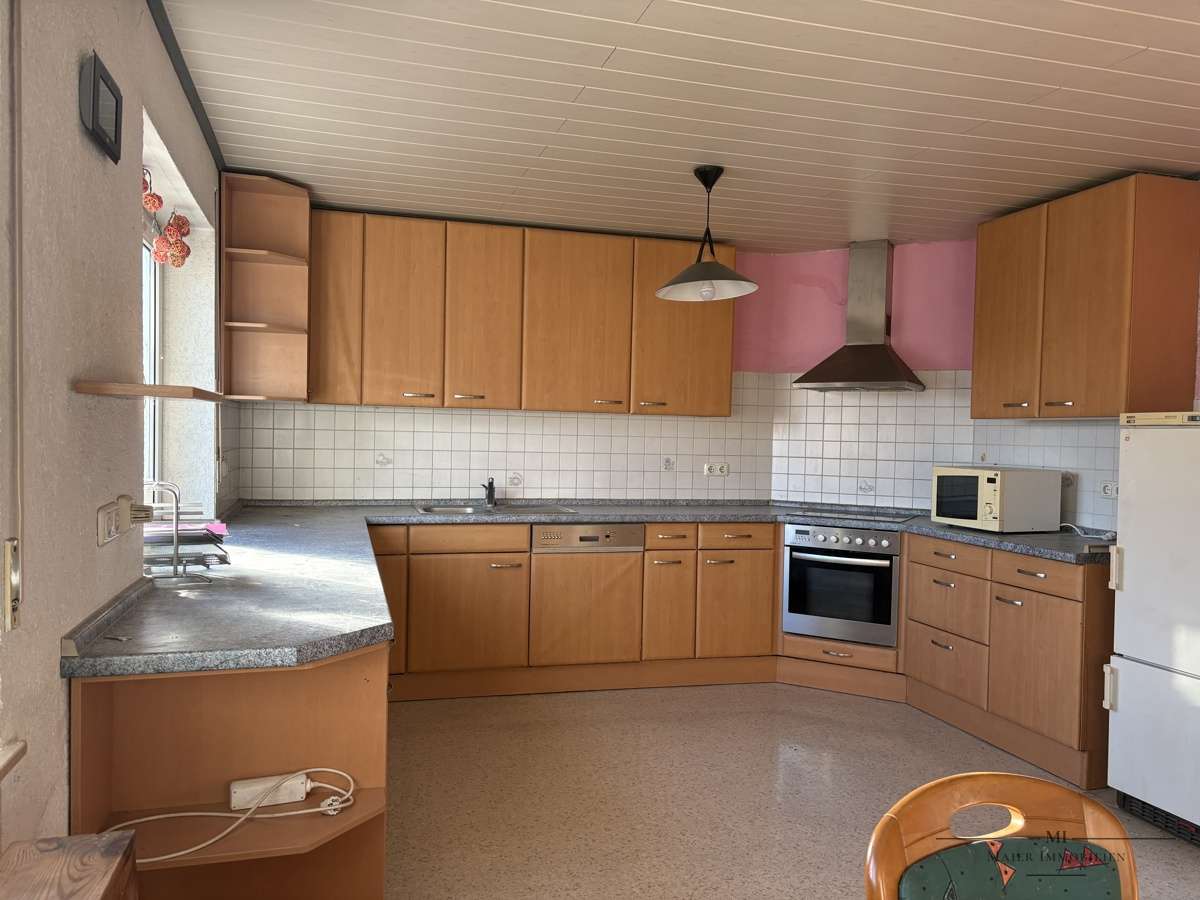 Großes Grundstück und viele Möglichkeiten - Sanierungsobjekt nach Brand, Neustadt an der Aisch Bad Windsheim Kreis – Bild 2