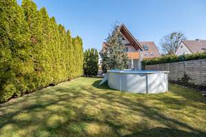 Charmantes Zweifamilienhaus mit großem Garten in Westausrichtung – Die vollständige Adresse der Immobilie erhältst du vom Anbieter., 81243 Aubing-Süd, München – Vorschaubild 4