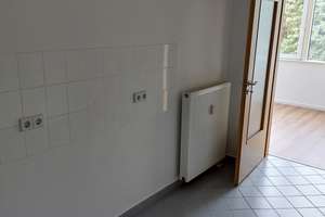 Wäre das was? Attraktive 2,5-Zimmer-Wohnung mit Wintergarten – Rößlerstraße 18c, 9120 Altchemnitz, Chemnitz – Vorschaubild 4