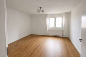 Helle 3-Zimmer-Dachgeschosswohnung mit 85 m² in zentraler Lage