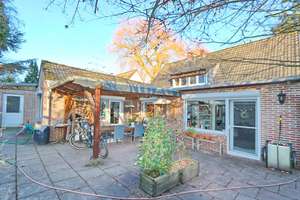 Property thumbnail 8