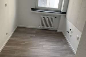 Schöne 3,5-Raum Wohnung in der Essener City  - Nähe Hbf – Henriettenstr. 14, 45127 Stadtkern, Essen – Vorschaubild 8