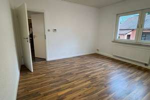 Alltagstaugliche 3-Zimmer-Wohnung in Karlsruhe – Forststraße 62, 76131 Rintheim, Karlsruhe – Vorschaubild 2