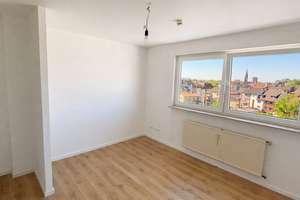 möbliertes 1 Zimmer Apartment, 21qm im 6. OG in zentraler Lage in Ludwigshafen zu vermieten. – Carl-Wurster-Platz 2, 67063 Nord-Hemshof, Ludwigshafen am Rhein – Vorschaubild 1