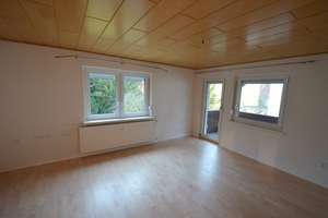 Freiwerdend ! 1-2 Fam-Haus mit 2-Zi.-EG-Whg und 4-Zi.-Maisonette-Whg. + Garten in Burgweinting – Die vollständige Adresse der Immobilie erhältst du vom Anbieter., 93055 Burgweinting-Harting, Regensburg – Vorschaubild 17