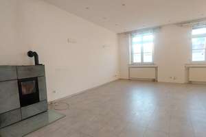 4 Zimmer Altbauwohnung  mit hohen Decken und Außenstellplatz zu verkaufen – Die vollständige Adresse der Immobilie erhältst du vom Anbieter., 85057 Nordwest, Ingolstadt – Vorschaubild 12