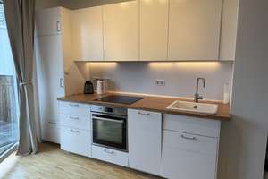 Elegante 2-Zimmer-Wohnung im 3. OG mit Balkon in Ulm-Mitte – Sedelhofgasse 18, 89073 Mitte, Ulm – Vorschaubild 3