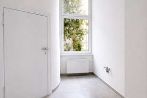 Zeitlose Ästhetik im renovierten Altbau nahe Rüdesheimer Platz – Stubenrauchstr. 8, 12161 Friedenau, Berlin – Vorschaubild 15