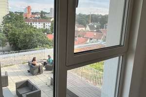 Wunderbare, sehr moderne 2-Raum-Wohnung mit gehobener Innenausstattung mit EBK in Ingolstadt – Theodor-Heuss-Straße 24, 85055 Nordost, Ingolstadt – Vorschaubild 3