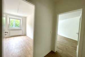 Komfortable 4-Raumwohng. mit verglaster Loggia u. ebenerdigem Zugang – Johann-Richter-Straße 5, 9122 Chemnitz – Vorschaubild 10
