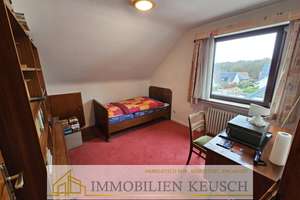 Lage, Lage, Lage. Gute Bausubstanz mir Renovierungsbedarf auf tollem Grundstück. Die TOP-Lage in Syk – Die vollständige Adresse der Immobilie erhältst du vom Anbieter., 28857 Syke – Vorschaubild 15