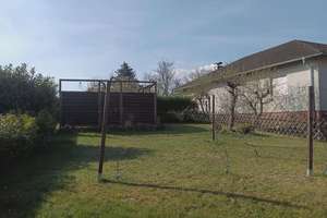 Großzügiger Bungalow in Schwalmtal mit Garten, Pool, Sauna, Kellerbar und 2 Garagen zu vermieten – Die vollständige Adresse der Immobilie erhältst du vom Anbieter., 36318 Schwalmtal – Vorschaubild 15