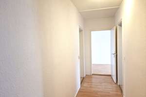 Solide Zwei-Zimmer-Wohnung in zentraler Lage von Bremerhaven-Geestemünde – Grashoffstraße 19, 27570 Geestemünde, Bremerhaven – Vorschaubild 4