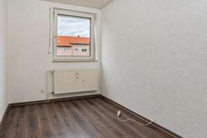 Freistehendes Einfamilienhaus in Salzgitter-Lesse mit 661 m² Grundstück, Keller & Kamin zu verkaufen – 38226 Lebenstedt, Salzgitter – Vorschaubild 6