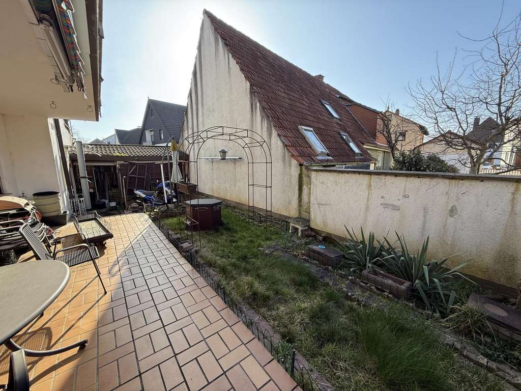 Immobilie in Rheinstetten - Großzügig wohnen wie im eigenen Haus – 161 m² Wohnfläche, Terrasse & 3 Balkone - Bild 2