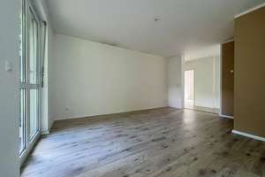 Modernisierte 3 Zi. Wohnung mit Küche und Terrasse befristet bis 31.12.2028 – Voigtstraße 1A, 9116 Kappel, Chemnitz – Vorschaubild 4
