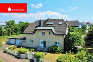 Hochwertiges Zweifamilienhaus in Mühlheim