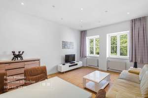 Stilvolle 3 Zimmer Altbauwohnung - urbanes Wohnen im Herzen von Haidhausen – Die vollständige Adresse der Immobilie erhältst du vom Anbieter., 81667 Haidhausen Süd, München – Vorschaubild 2