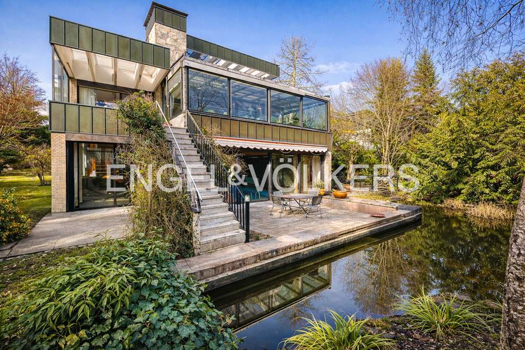 Immobilie in Taunusstein - Architektenhaus mit Einliegerwohnung, Hallenschwimmbad und Wintergarten in bevorzugter Wohnlage - Bild 0