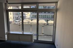 *Haus- und Mietverwaltung Starck* 2-ZKB MIT BALKON IN BESTLAGE VON MAINZ! ERSTBEZUG NACH SANIERUNG! – Schießgartenstraße 7, 55116 Altstadt, Mainz – Vorschaubild 3