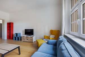 Modernisierter Altbaucharme mit Parkblick - renovierte, großzügige 2-Zimmer Wohnung – Manteuffelstrasse 9, 12103 Tempelhof, Berlin – Vorschaubild 4