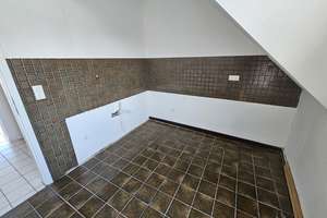 Gemütliche 2-Zimmer-Dachgeschosswohnung mit Dachterrasse im gepflegtem Altbau-Mehrfamilienhaus – Die vollständige Adresse der Immobilie erhältst du vom Anbieter., 41239 Schrievers, Mönchengladbach – Vorschaubild 13