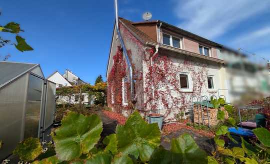 Tolle sonnige Doppelhaushälfte mit Garten in KA-Grünwinkel