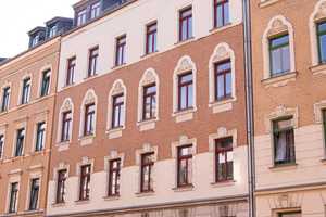 Wohnung mit Badewanne, Südbalkon und Parkblick  – Lohrstraße 29, 9113 Chemnitz – Vorschaubild 2