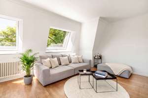 Charmante 3,5-Zimmer-Wohnung mit sonniger Terrasse in Südausrichtung – Die vollständige Adresse der Immobilie erhältst du vom Anbieter., 81675 Altbogenhausen, München – Vorschaubild 4