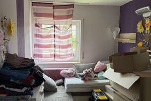 Lichtdurchflutete 3-Zimmer-Wohnung mit Balkon in Koblenz – Schillweg 15, 56070 Neuendorf, Koblenz – Vorschaubild 2