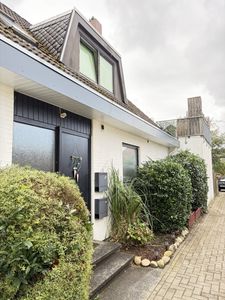 *Provisionsfrei* Bahnhofsallee - 4,1% Rendite - Zweifamilienhaus - 2 Wohneinheiten - gut vermietet