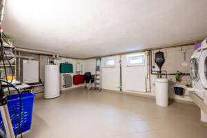 Property thumbnail 28