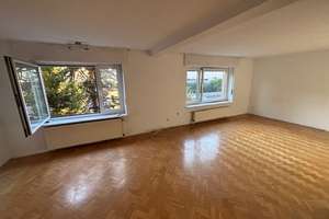 Einfamilienhaus mit großem Garten, Kaminzimmer und Garage – viel Platz für Familie und Hobby – Die vollständige Adresse der Immobilie erhältst du vom Anbieter., 33378 Rheda-Wiedenbrück – Vorschaubild 2