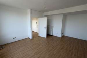 Helle 2-Zimmer Wohnung im 4. OG mit Balkon in Oberhausen-Marienkirche – Arndtstraße 87, 46047 Marienkirche, Oberhausen – Vorschaubild 4