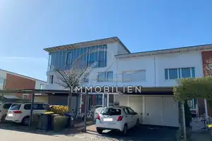 Exklusives Wohnen auf großem Grundstück mit ca. 167m², 7 Zimmern, Garten, Vollkeller, Sauna etc. – Hamburg – Vorschaubild 48