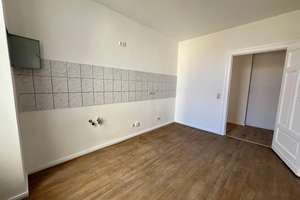 3-Zimmer-Whg, frisch modernisiert, Dusch-Wannenbad, Gäste WC, große Küche – Die vollständige Adresse der Immobilie erhältst du vom Anbieter., 39108 Stadtfeld Ost, Magdeburg – Vorschaubild 8