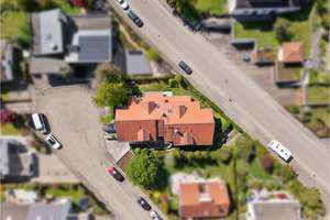 Mehrfamilienhaus mit Garage und Stellplatz – Wohnen oder investieren dank freiem DG – Lerchenweg 12a, 89275 Elchingen – Vorschaubild 3
