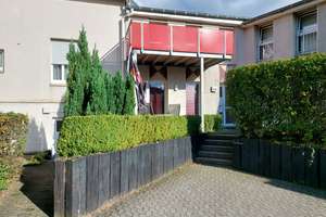 Einbauküche und Terrasse: ansprechende 2-Zimmer-Wohnung in Lüdenscheid – Parkstr. 5A, 58509 Lüdenscheid – Vorschaubild 2