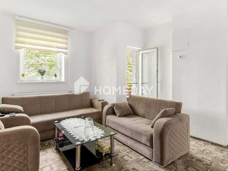 Wohnzimmer 1