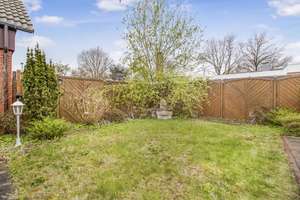 Bremen-Kattenesch: Reihen-Bungalow mit Garage in ruhiger und bevorzugter Wohnlage – Die vollständige Adresse der Immobilie erhältst du vom Anbieter., 28277 Kattenesch, Bremen – Vorschaubild 5