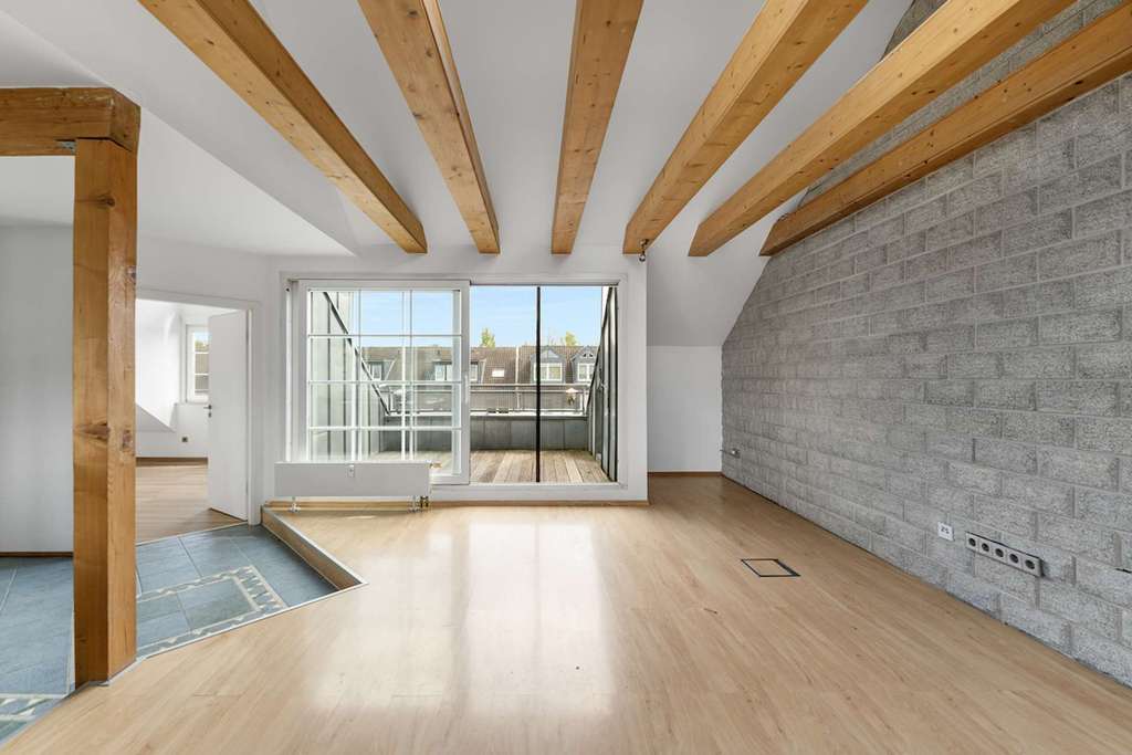 Freiraum unter dem Dach - Helle Dachgeschosswohnung mit Loft-Feeling