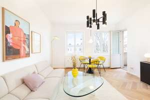 Henselmann Ensemble, Prenzlauer Berg: Modernisierte und helle 3 Zimmer-Wohnung mit Ost-Balkon – Goethestraße 4, 10409 Prenzlauer Berg, Berlin – Vorschaubild 1