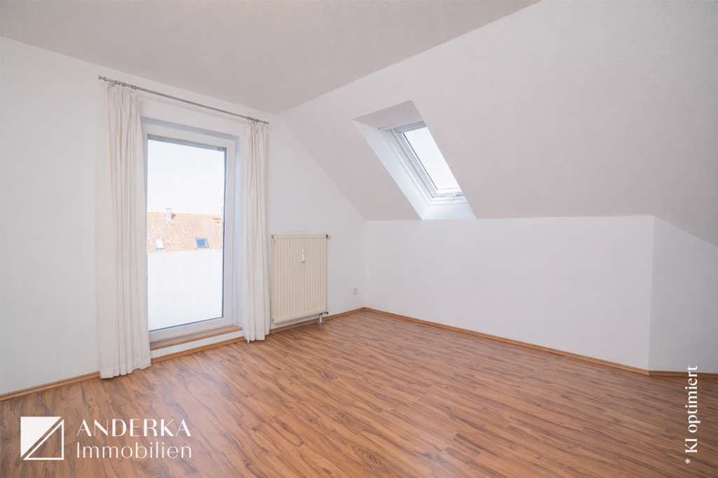 Immobilie in Jettingen-Scheppach - Wohnen mit Galerie-Charakter: 4-Zimmer-Maisonette mit Süd-Loggia! - Bild 2