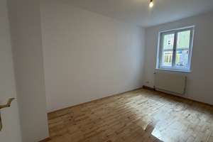 Frisch renovierte 3-Zimmer-Wohnung mit Parkett im Gärtnerplatzviertel – 80469 Gärtnerplatz, München – Vorschaubild 12
