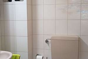  2 Zimmer DG-Whg  in bevorzugter Lage im Westen von Ingolstadt – Effnerstraße 3a, 85049 Friedrichshofen-Hollerstauden, Ingolstadt – Vorschaubild 5