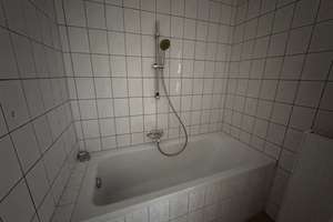 Großzügige 4-Raum-Wohnung mit ca. 115 m², Gäste-WC und Stellplatzoption – 39112 Sudenburg, Magdeburg – Vorschaubild 11