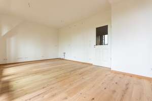 Stilvoll & naturnah wohnen: Charmante Dachgeschoss-Wohnung mit Loggia im Leipziger Süden – 4289 Meusdorf, Leipzig – Vorschaubild 5