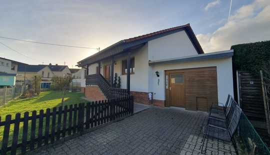 Bild von * Tolles Einfamilienhaus im Zentrum vom Rhein-Main-Gebiet in Eddersheim auf großzügigem Grundstück *